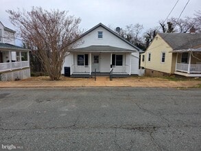 Building Photo - 239 Belleview Ave