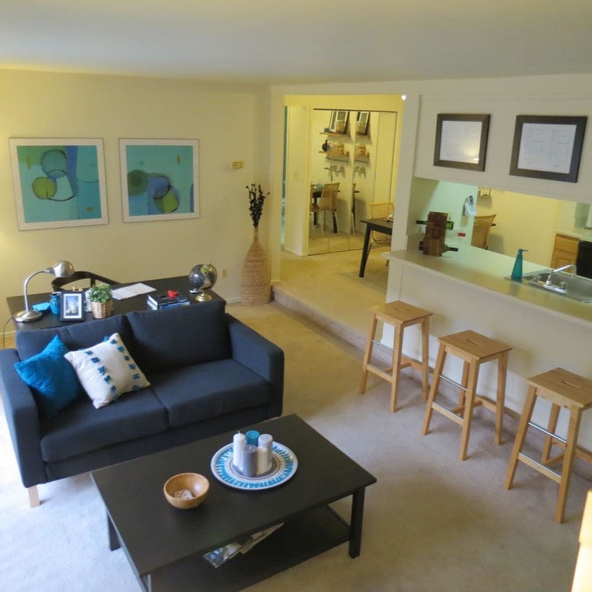 Primary Photo - Auburn Hills Apartments