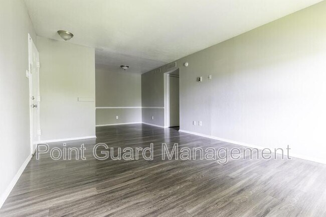 Foto del edificio - 4550 West Kiest Boulevard - 1034