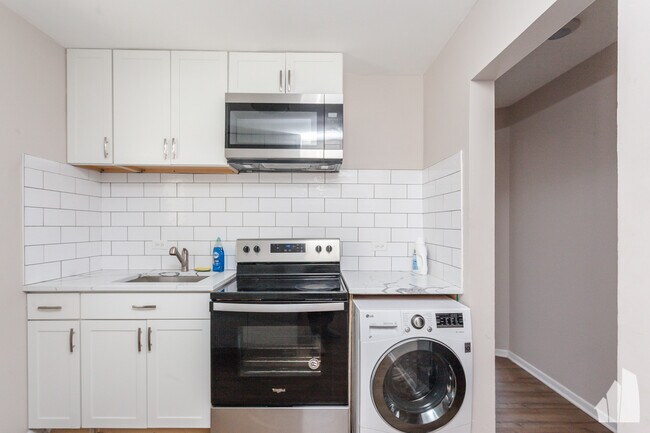 Foto del edificio - 6427 N Hermitage Ave