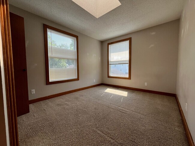Foto del edificio - 3948 43rd St