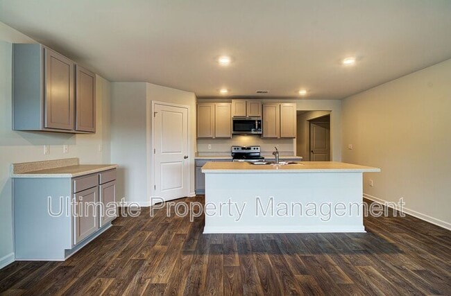 Building Photo - 1823 Fox Trce Cir