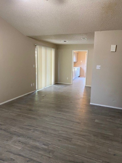 Foto del edificio - 1213 Westway Cir