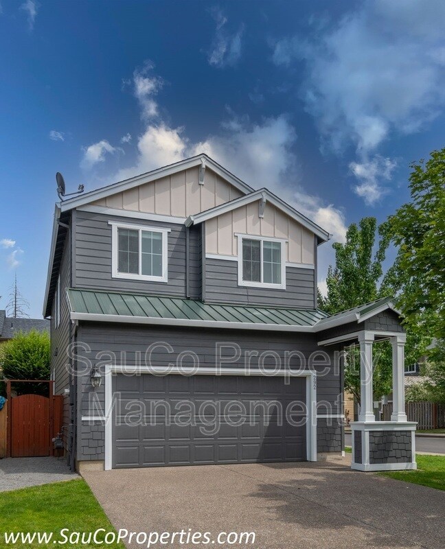Primary Photo - 292 NE 66th Ave