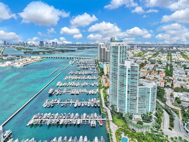 Foto del edificio - 1000 South Pointe Dr