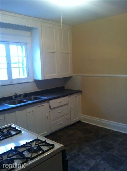 Primary Photo - 108 Copeland St