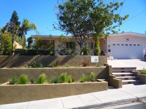 Building Photo - 2003 Cecelia Terrace