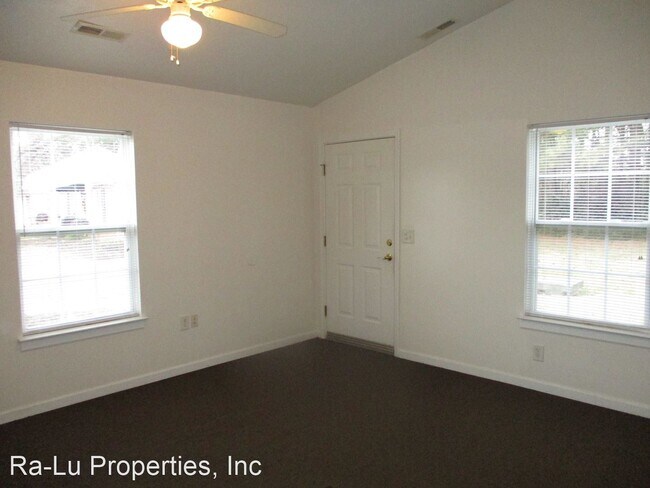 Foto del edificio - 1 br, 1 bath House - 592-C Piney Grove Rd