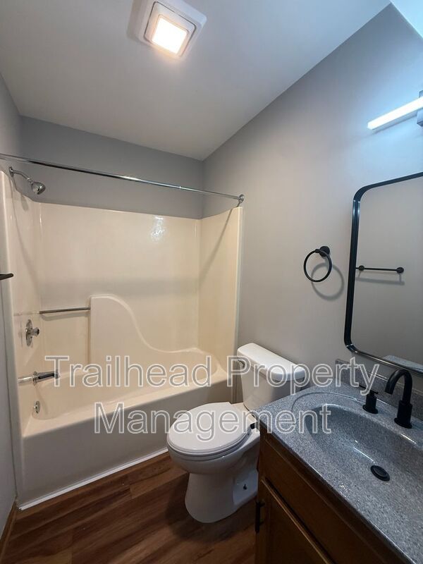 Foto del edificio - 3413 NW Duncan Rd