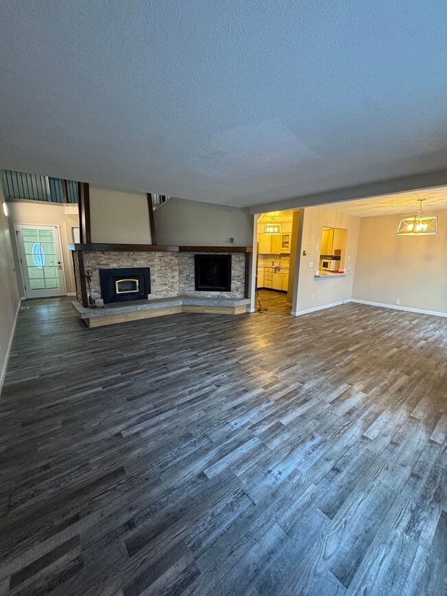 Building Photo - 2291 Sorbus Way