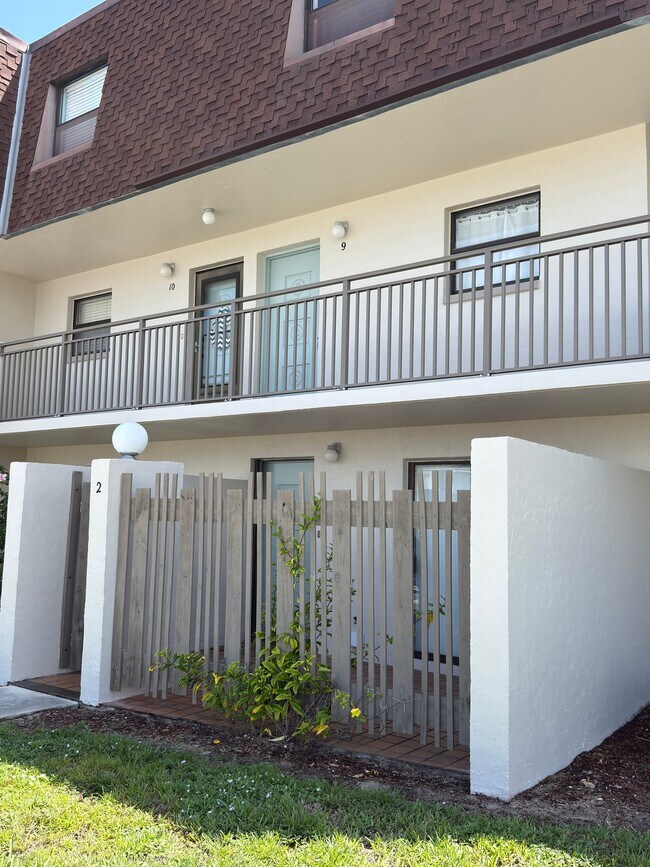 Foto del edificio - 190 Paradise Blvd