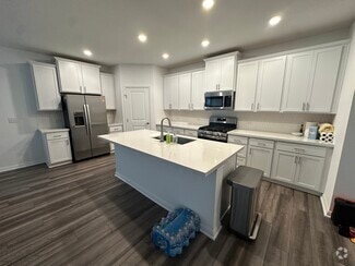 Building Photo - 5717 Jennifer Pasture Path