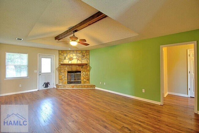 Foto del edificio - 948 Wedgewood Way