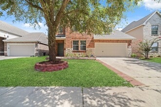 Building Photo - 8914 Parlin Ridge Dr