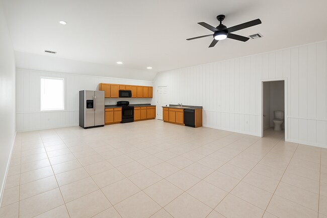 Vista de la cocina 2 - 11111 Country River Dr