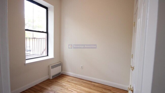 Building Photo - 460 West 50th Street