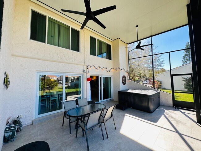 Building Photo - 4302 Sunray Ct