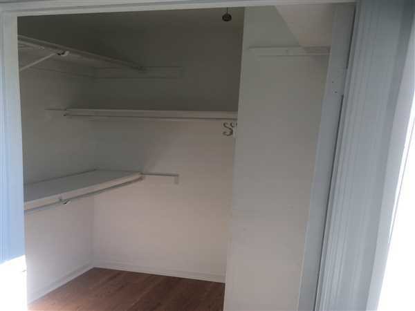 Foto del edificio - 4621 Glencoe Ln