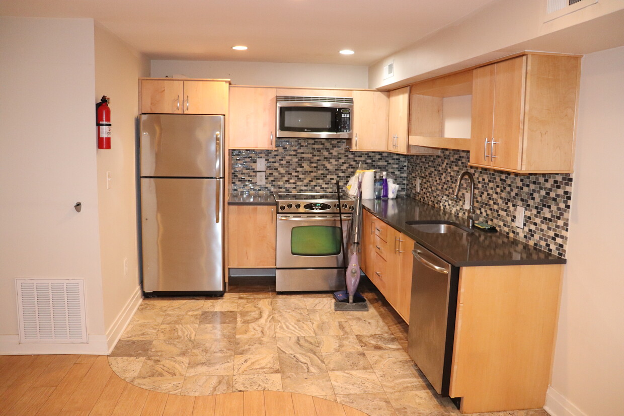 Kitchen - 3542 11th St NW