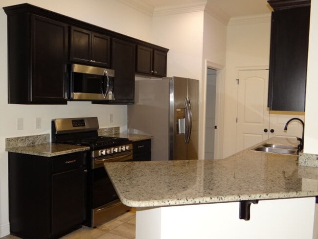 Building Photo - Beautiful Rental in Ponchatoula, LA