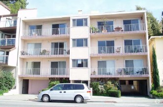 Building Photo - Lakeshore Apartments