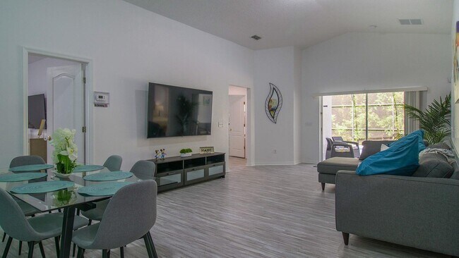 Foto del edificio - 959 Sandy Ridge Dr