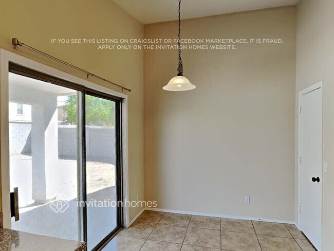Foto del edificio - 12614 W Ash St