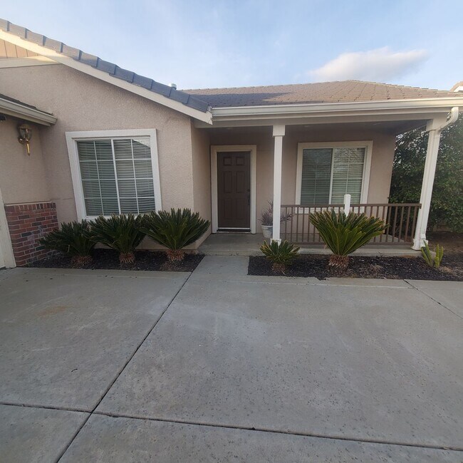 Foto del edificio - Single Story 3/2 with Great Open Floorplan in Brentwood