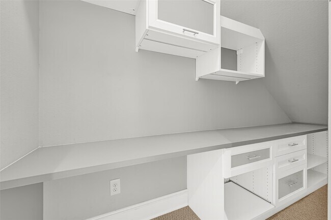 Foto del edificio - 5605 Cohn Meadow Ln