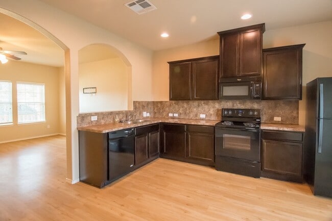 Building Photo - 2602 Arica Ln