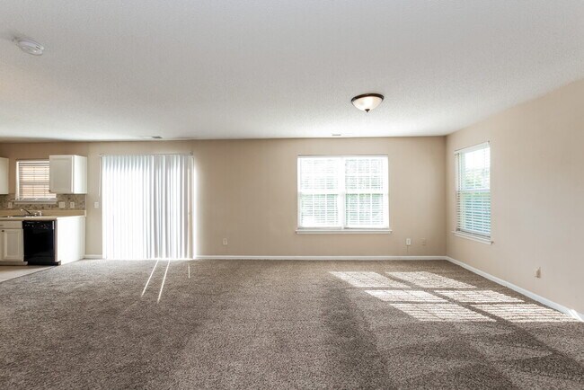 Foto del edificio - 10520 Pickerel Ln