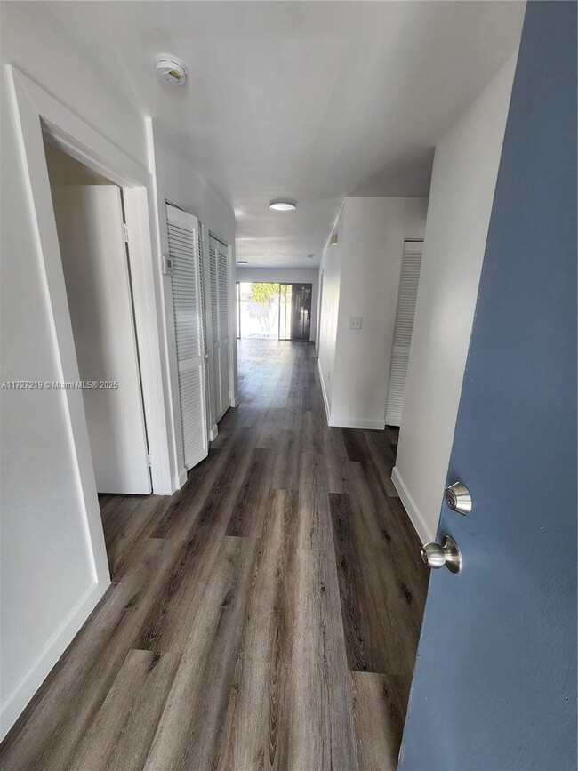 Foto del edificio - 10205 SW 175th St
