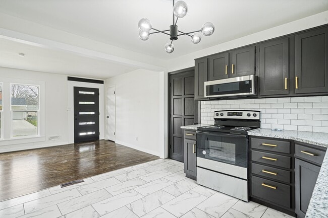 Building Photo - 7109 Conser St