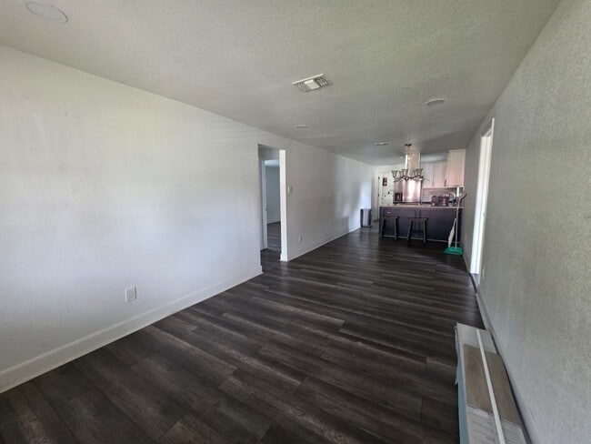 Foto del edificio - 10015 Porto Rico Rd