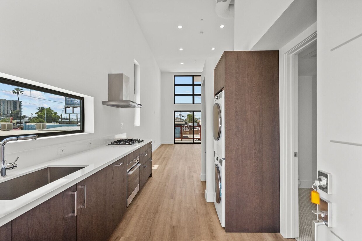 Foto principal - 5617 Klump Ave