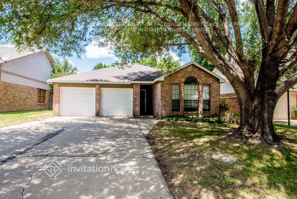 Foto principal - 831 Wyndham Pl