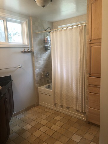 Building Photo - 21745 Entrado Dr