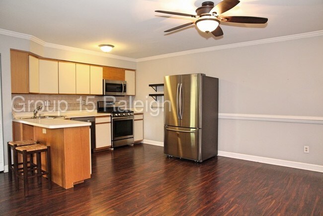 Building Photo - 411 Summerwalk Cir