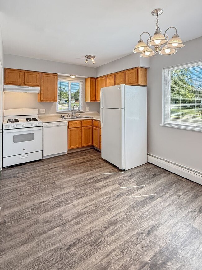 Foto del edificio - 3453 Hubal Ave SW