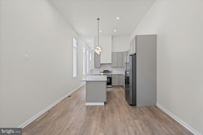 Foto del edificio - 1723 E Lombard St