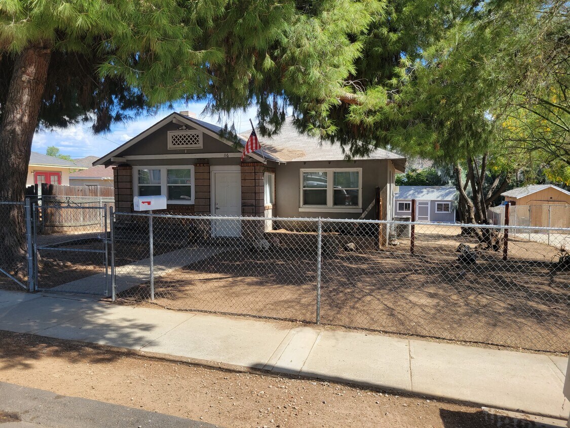 116 N Langstaff St, Lake Elsinore, CA 92530 House Rental in Lake