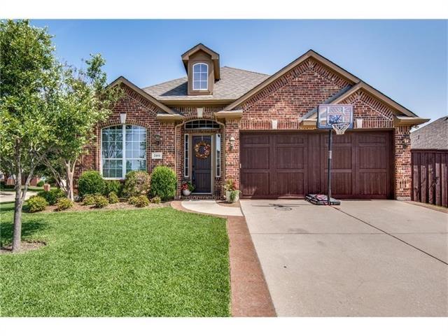 Primary Photo - 2401 Deerwood Dr