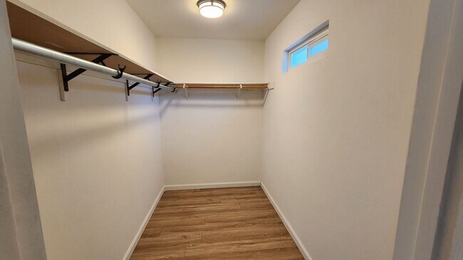 Building Photo - 1385 Wimbledon Ct