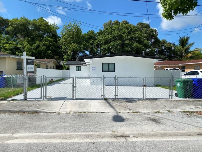 Foto del edificio - 1170 NW 25th St