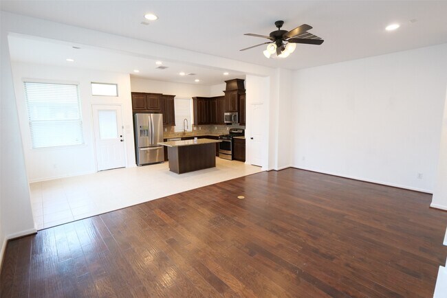 Foto del edificio - 12211 Stellano Ln