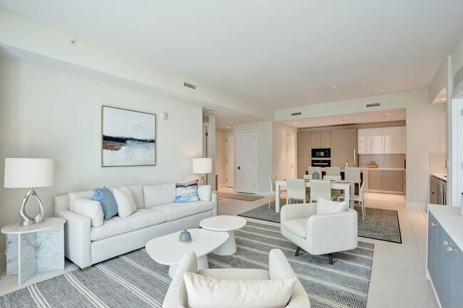 Foto del edificio - 3100 N Ocean Dr