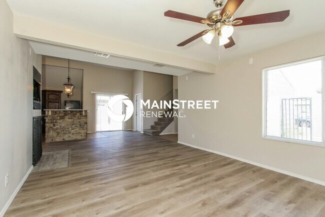 Building Photo - 3 Bedroom Pet-Friendly Home in Peoria, AZ ...