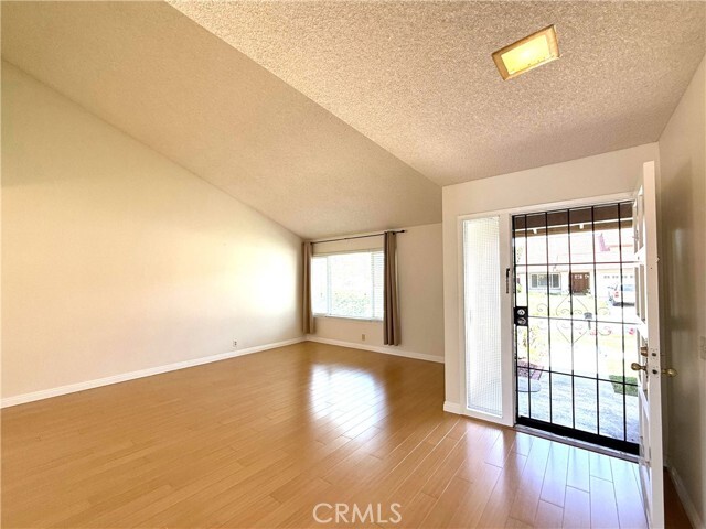 Foto del edificio - 2519 Sleepy Spring Way