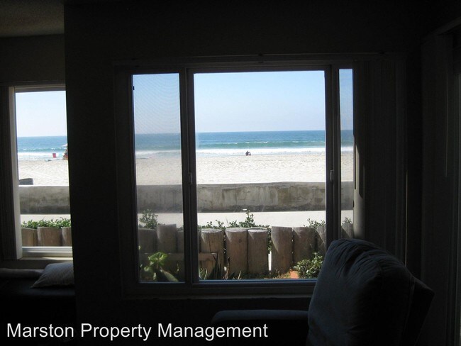 Foto del edificio - 704-706 Santa Barbara Pl