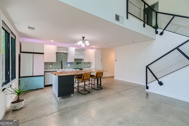 Building Photo - 1273 Eames Green NW